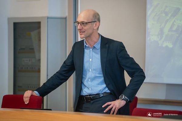 Hackathon SCIoTeM 2024 - Supply Chain, Internet of Things and Manufacturing