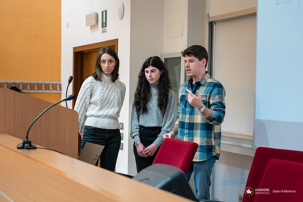 Hackathon SCIoTeM 2024 - Supply Chain, Internet of Things and Manufacturing