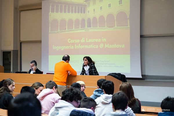 Open Day Ingegneria Informatica per gli Istituti Fermi e Belfiore 2024